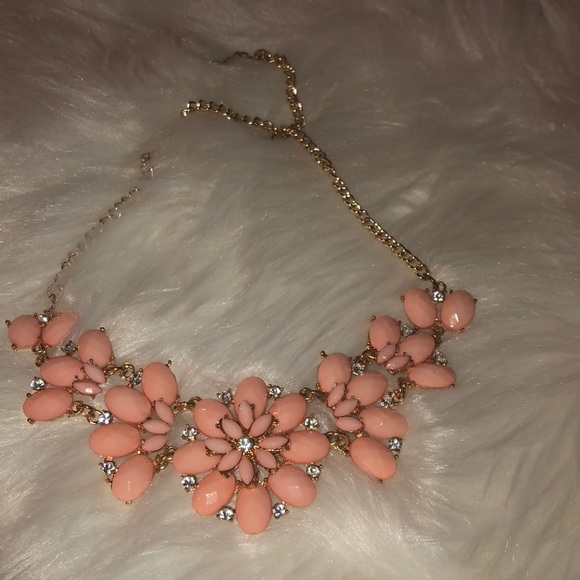 Necklace - Picture 2 of 2